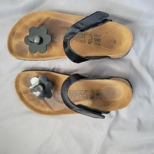 Black paton Berki's size 8